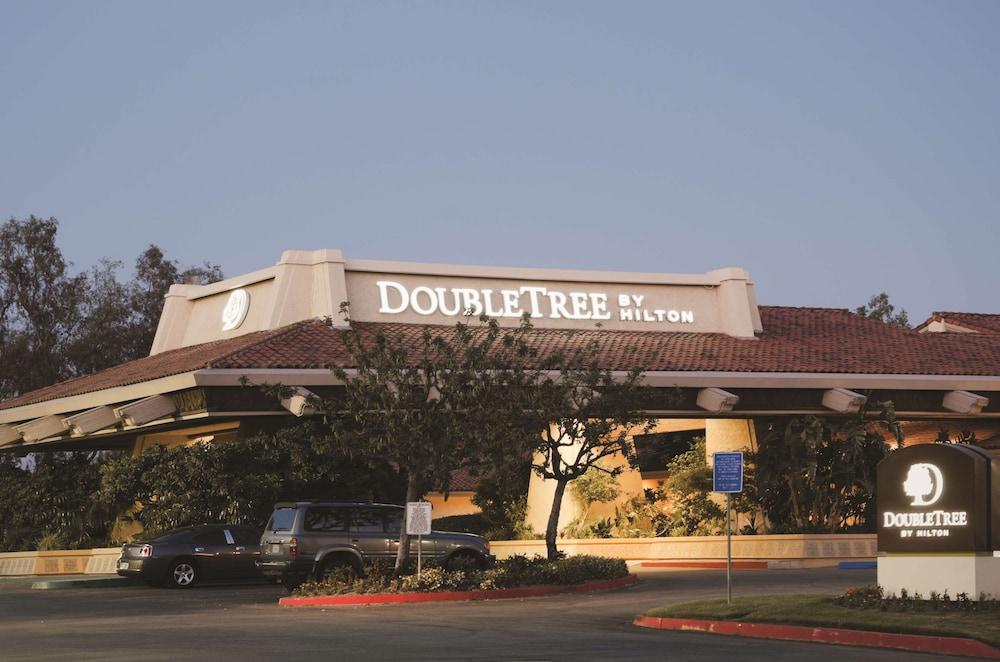 DoubleTree by Hilton Bakersfield Hotell Eksteriør bilde