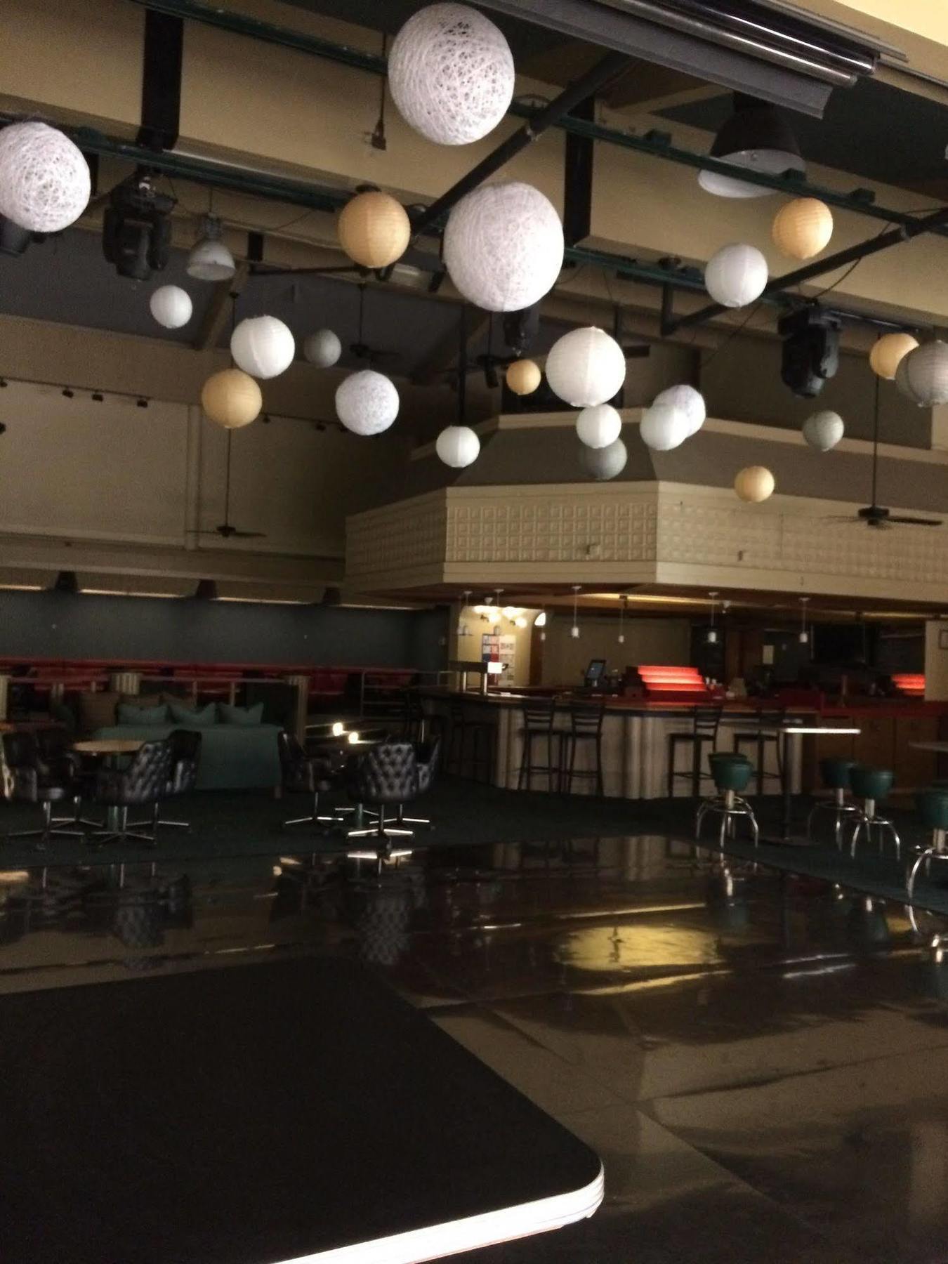 DoubleTree by Hilton Bakersfield Hotell Eksteriør bilde
