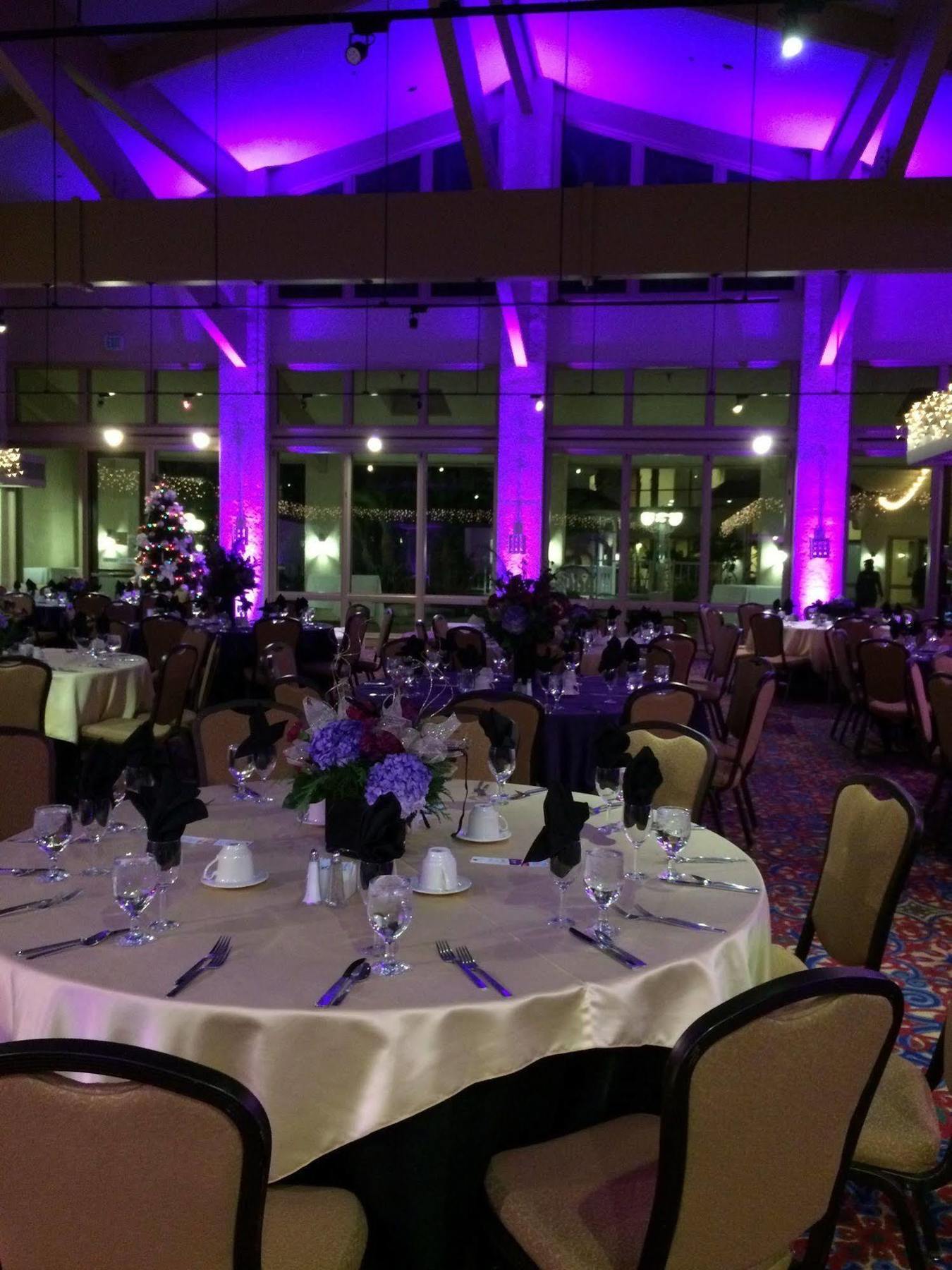 DoubleTree by Hilton Bakersfield Hotell Eksteriør bilde